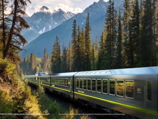 Vizualizace nových dálkových vozů Alstom Adessia pro VIA Rail Canada v kanadské horské krajině