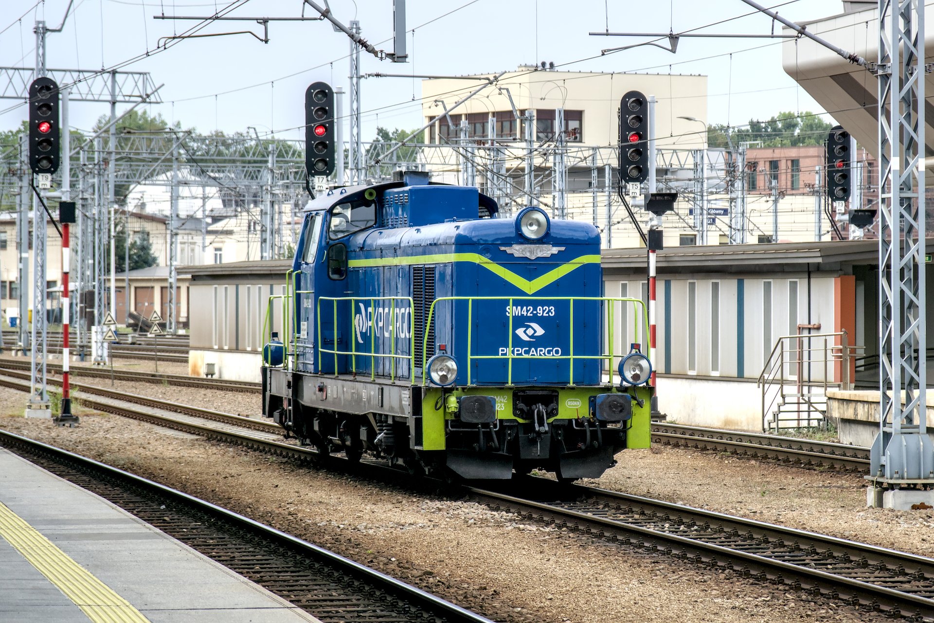 Lokomotiva SM42-923 společnosti PKP Cargo ve stanici Kraków Główny